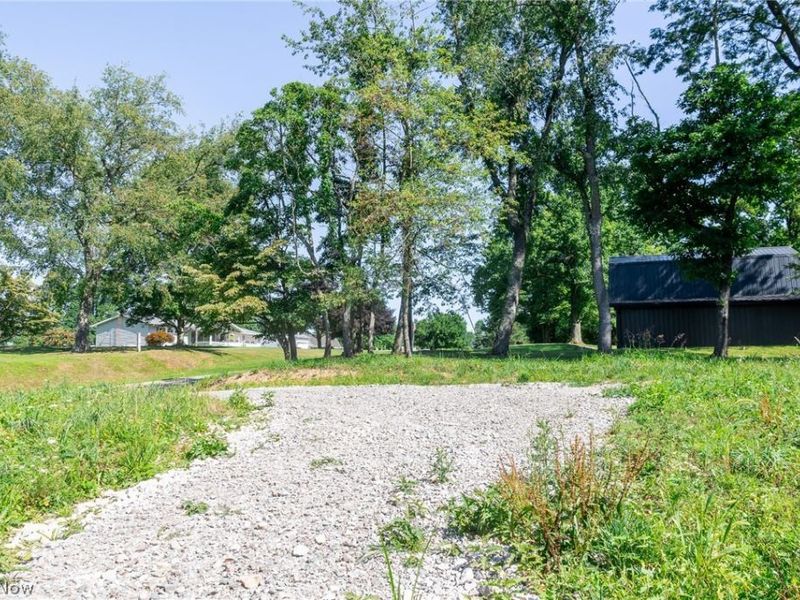 Kings Ridge Road, Newcomerstown, OH 43832 Photo 11
