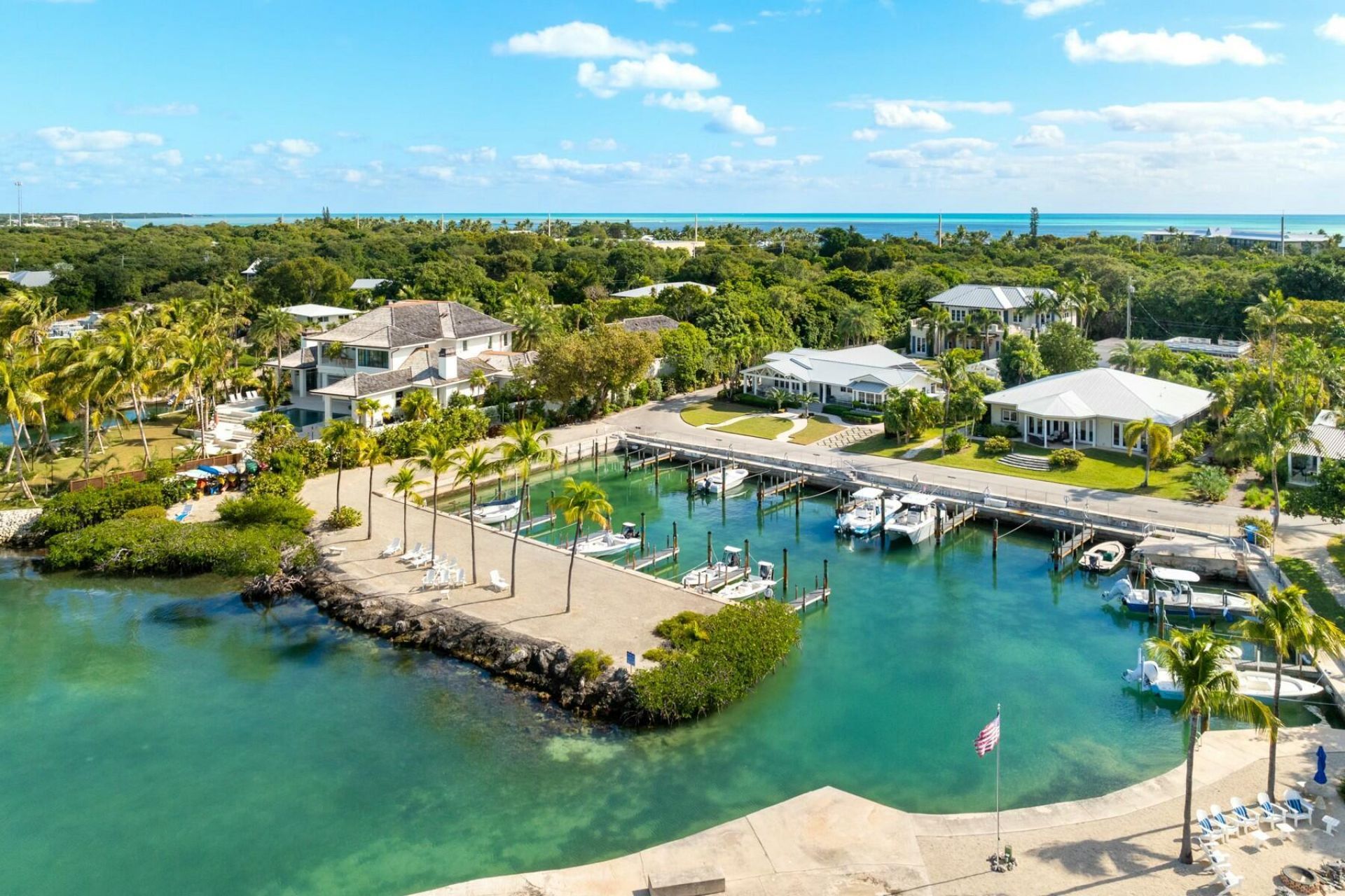 33 Pen Key Club Drive, Islamorada, FL 33036 Photo