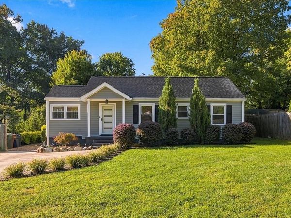 2331 Fortune Lane, Greensboro, NC 27408
