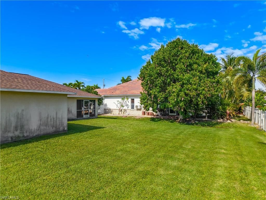 1801 SW 47th Ter , Cape Coral, FL 33914 Photo