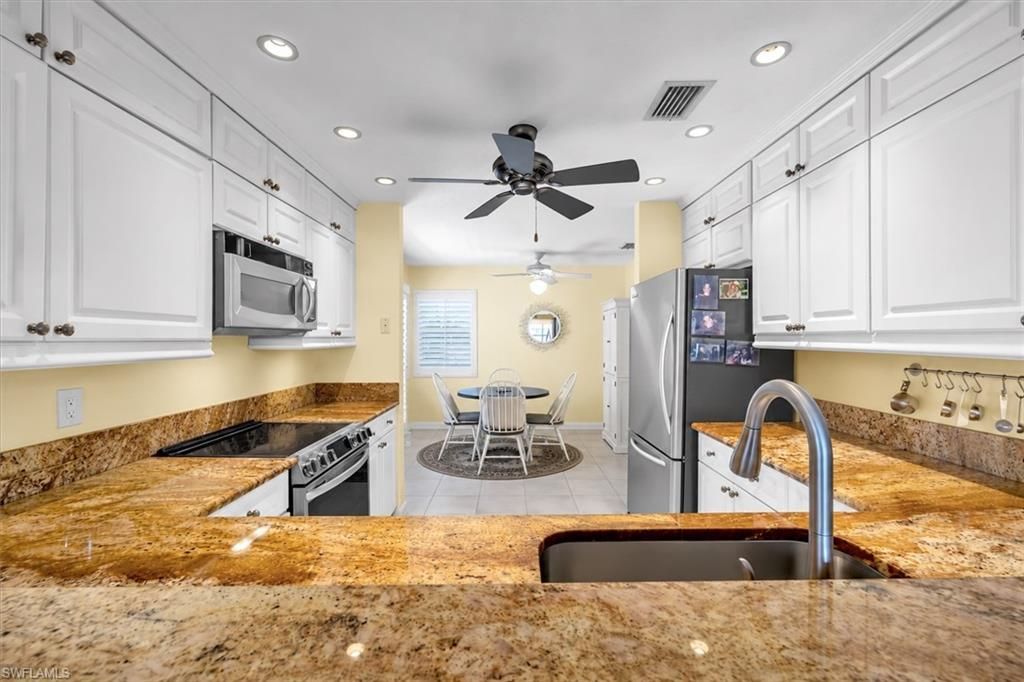 6600 Ilex Cir, Naples, FL 34109 Photo
