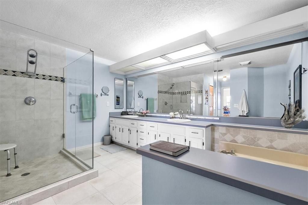 6600 Ilex Cir, Naples, FL 34109 Photo