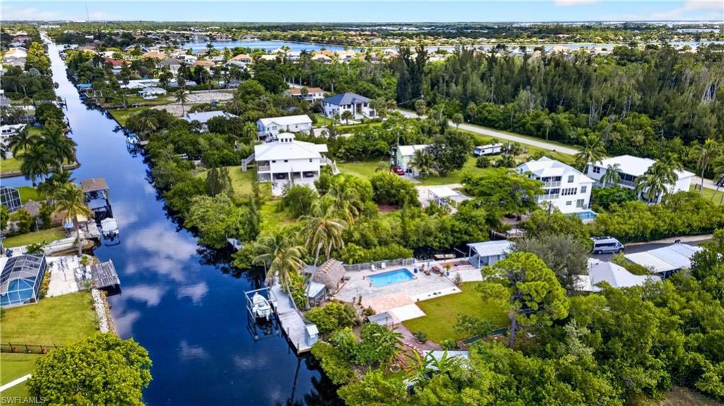 18310 Pioneer Rd , Fort Myers, FL 33908 Photo