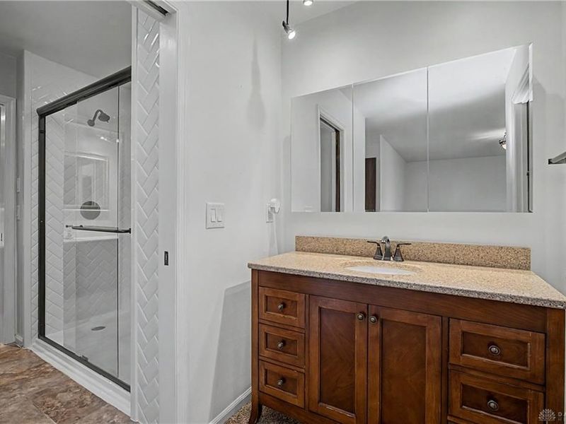 1221 Chevington Court, Unit 16A, Centerville, OH 45459 Photo 33
