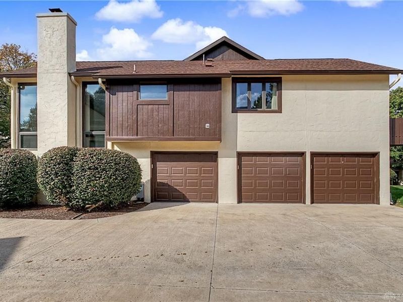 1221 Chevington Court, Unit 16A, Centerville, OH 45459 Photo 4