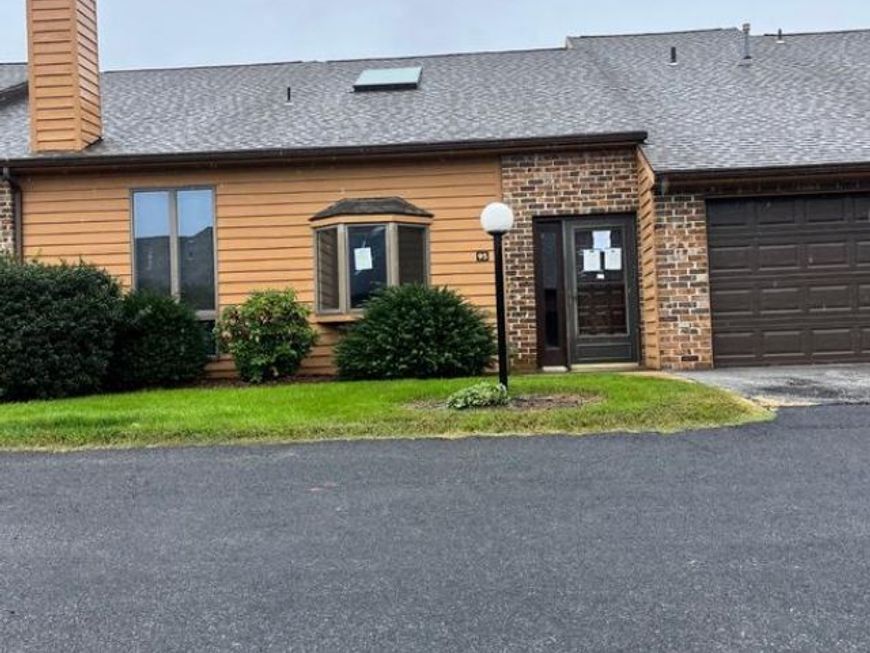95 Westview Manor, Unit 95, York, PA 17408 Main Photo