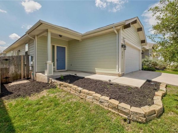 251 Pearl WAY, Buda, TX 78610