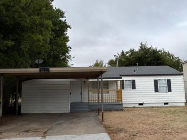 1813 NW Pollard Avenue, Lawton, OK 73507