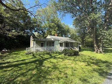 9030 BROCKS GAP RD, FULKS RUN, VA 22830