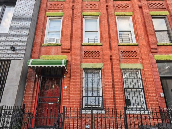 21 Somers Street , Brooklyn, NY 11233