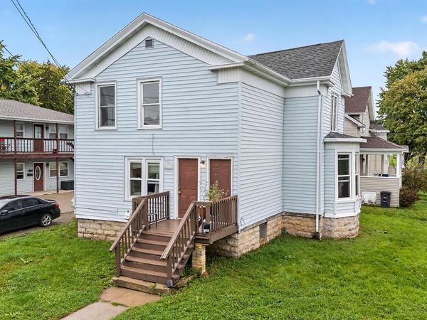 1108 CHERRY STREET, Oshkosh, WI 54901