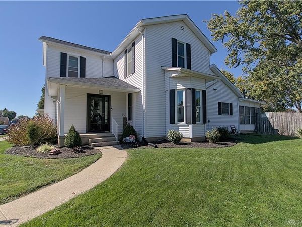 106 E Monument Street, Pleasant Hill, OH 45359