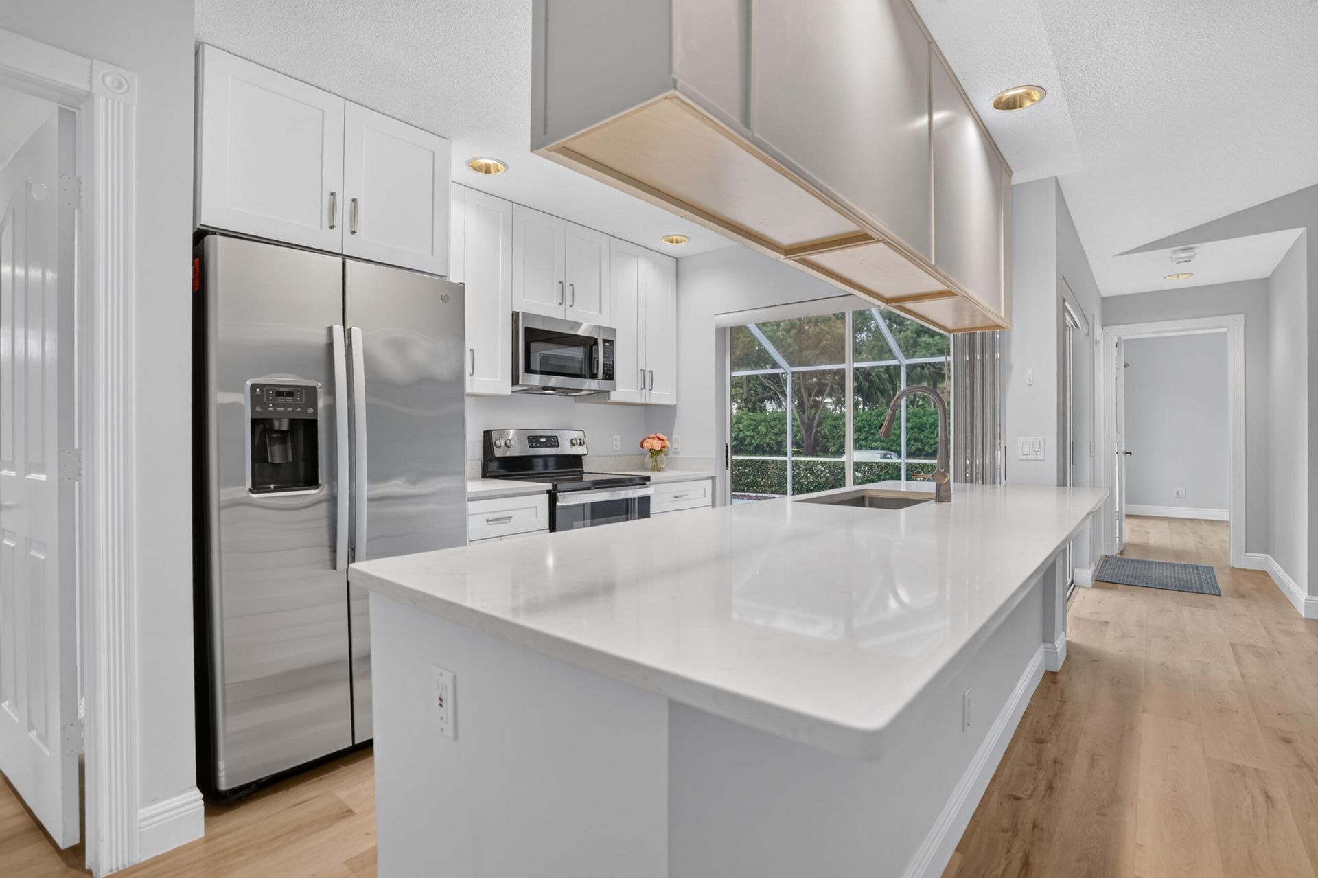 9197 Sun Terrace Circle, Unit A, Palm Beach Gardens, FL 33403 Photo