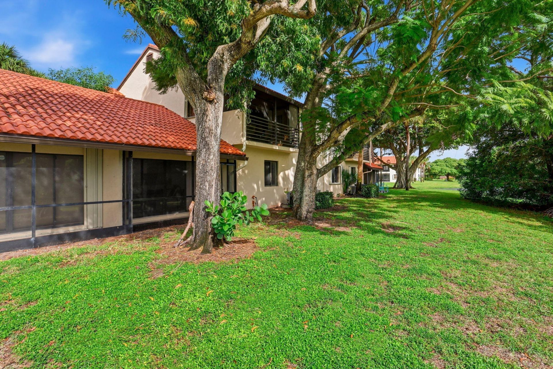 22 Via De Casas Sur, Unit 102, Boynton Beach, FL 33426 Photo