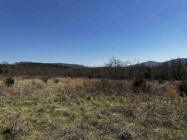 000 Horton Hill Road , Mountain View, AR 72680