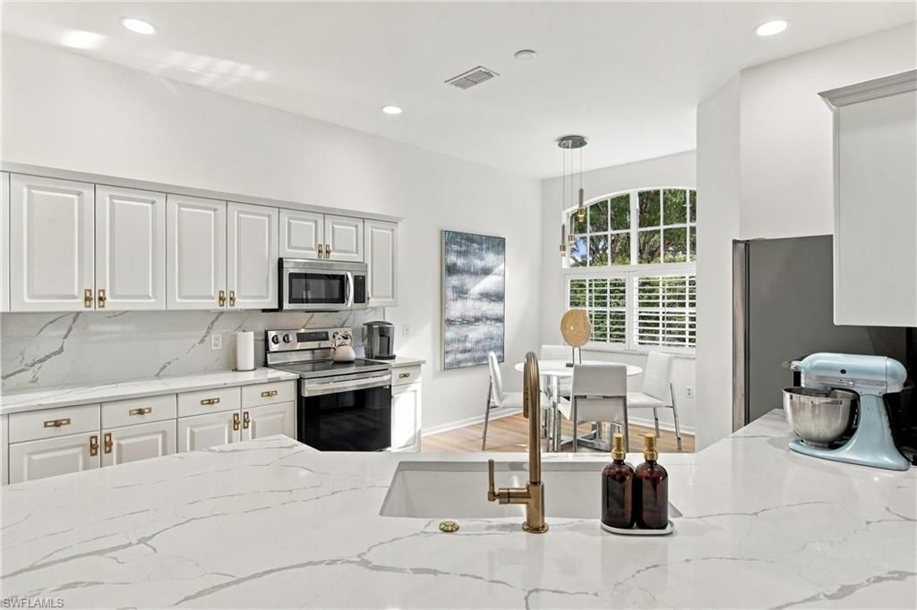 12756 Fox Ridge Dr, Bonita Springs, FL 34135 Photo