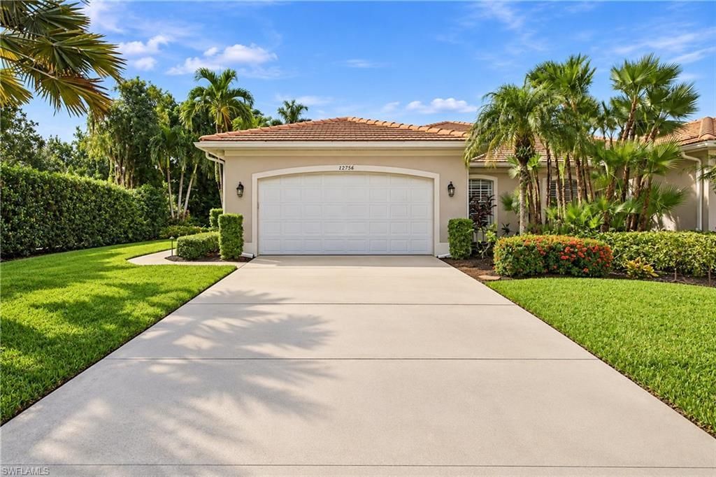 12756 Fox Ridge Dr, Bonita Springs, FL 34135 Photo