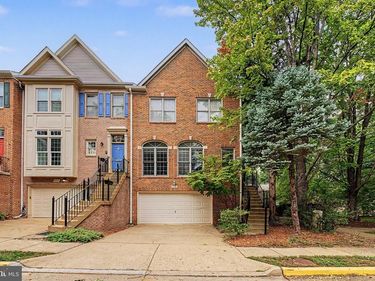 9400 REGENCY CREST DRIVE, VIENNA, VA 22181