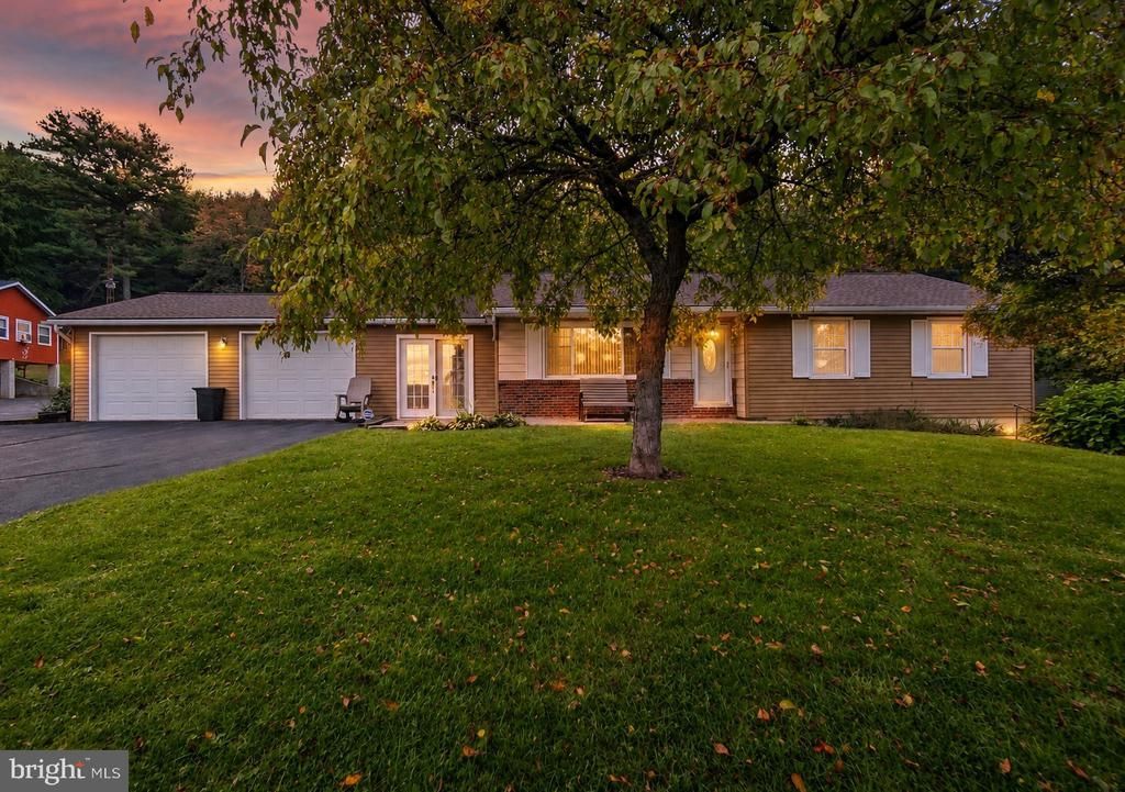 416 BRIAR STREET, PALMERTON, PA 18071