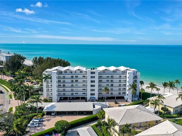 2121 Gulf Shore BLVD N, Unit 402, NAPLES, FL 34102