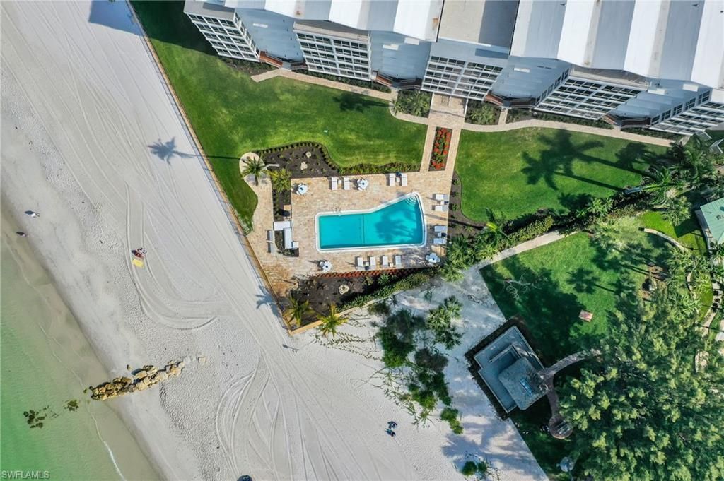 2121 Gulf Shore Blvd N, Unit 402, Naples, FL 34102 Photo