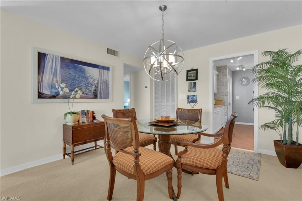 2121 Gulf Shore Blvd N, Unit 402, Naples, FL 34102 Photo