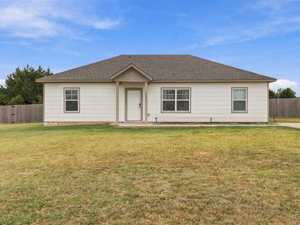 5231 Bluestem Avenue, Guthrie, OK 73044