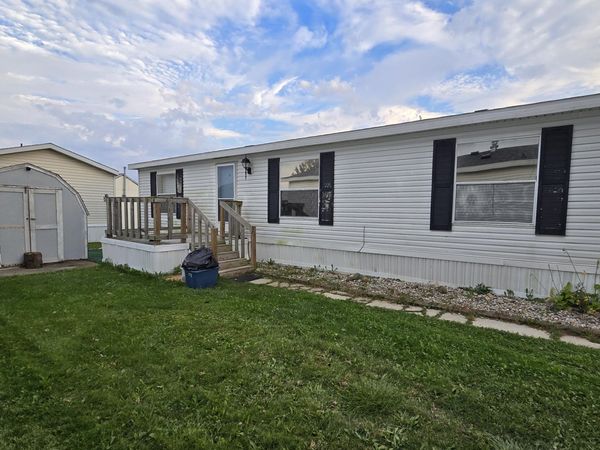 27696 Oregon Road , Perrysburg, OH 43551