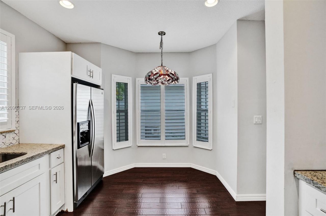 1620 Weeping Willow Way , Hollywood, FL 33019 Photo