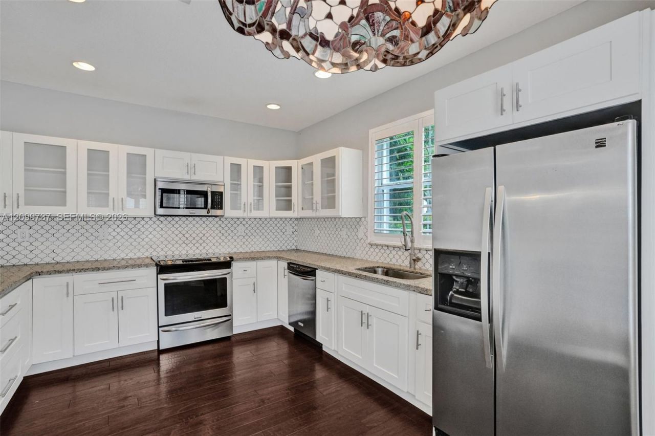 1620 Weeping Willow Way , Hollywood, FL 33019 Photo