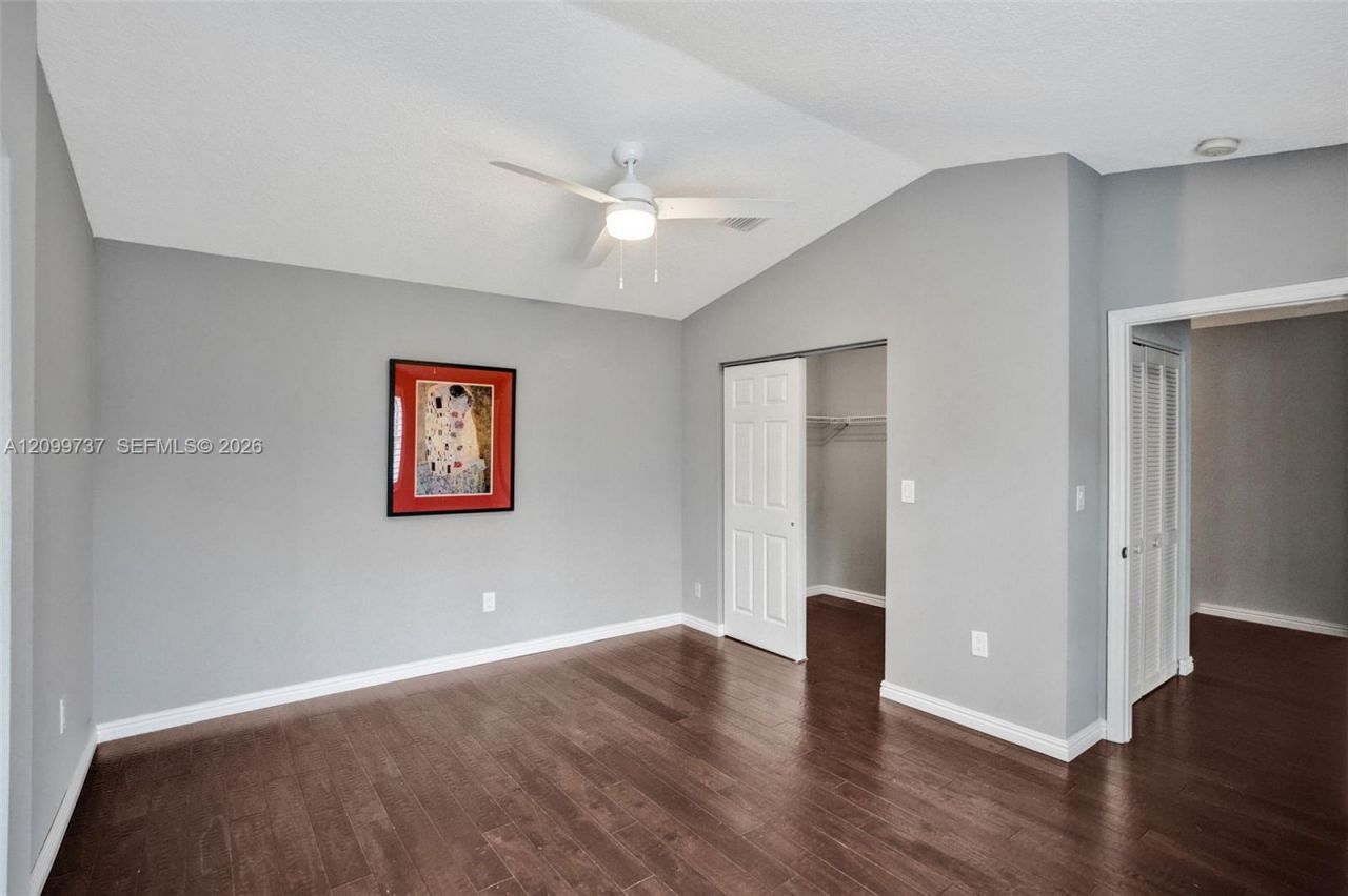 1620 Weeping Willow Way , Hollywood, FL 33019 Photo