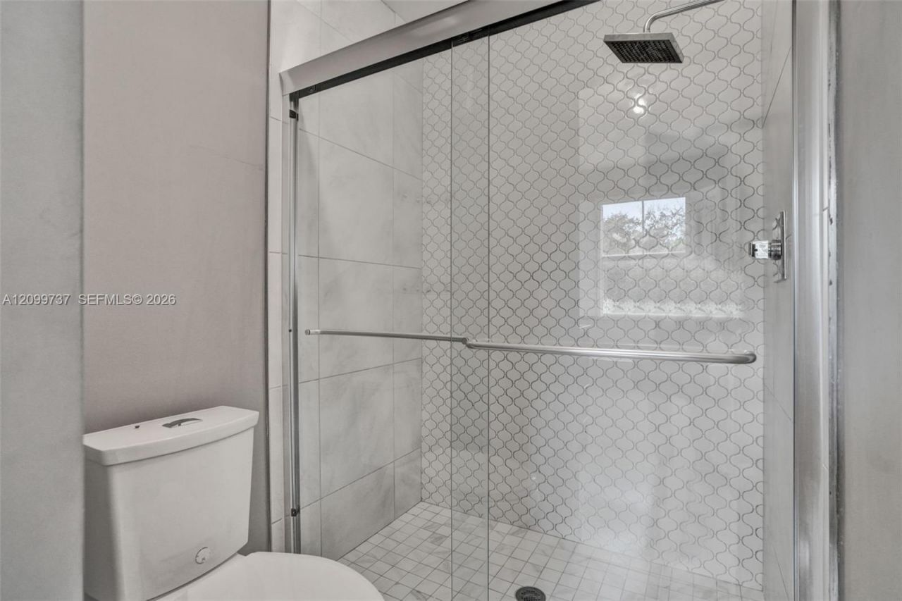 1620 Weeping Willow Way , Hollywood, FL 33019 Photo