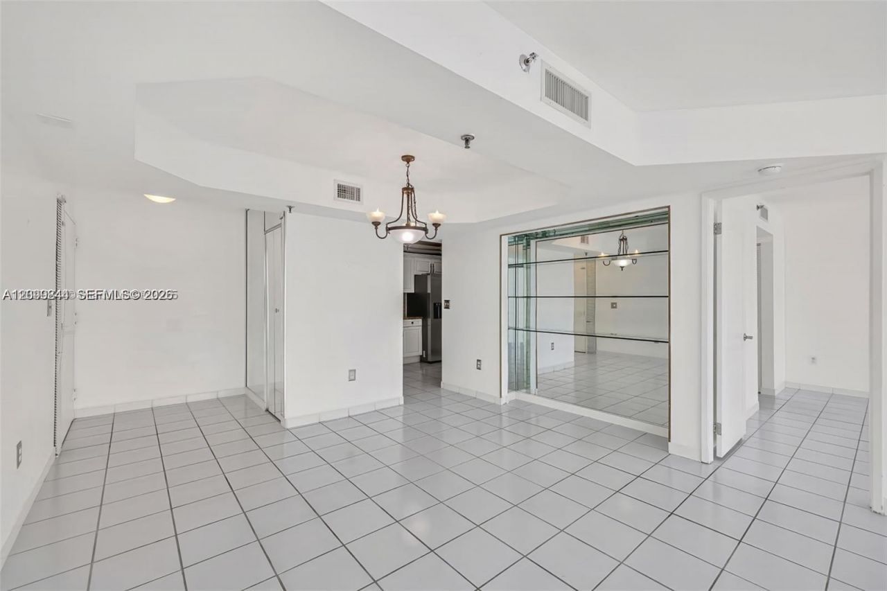 9341 Collins Ave, Unit 705, Surfside, FL 33154 Photo