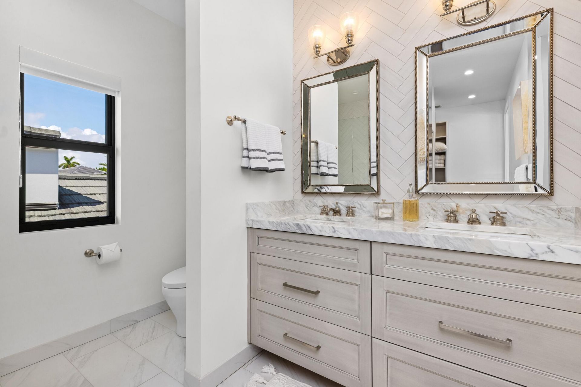 5340 NE 32nd Avenue, Fort Lauderdale, FL 33308 Photo