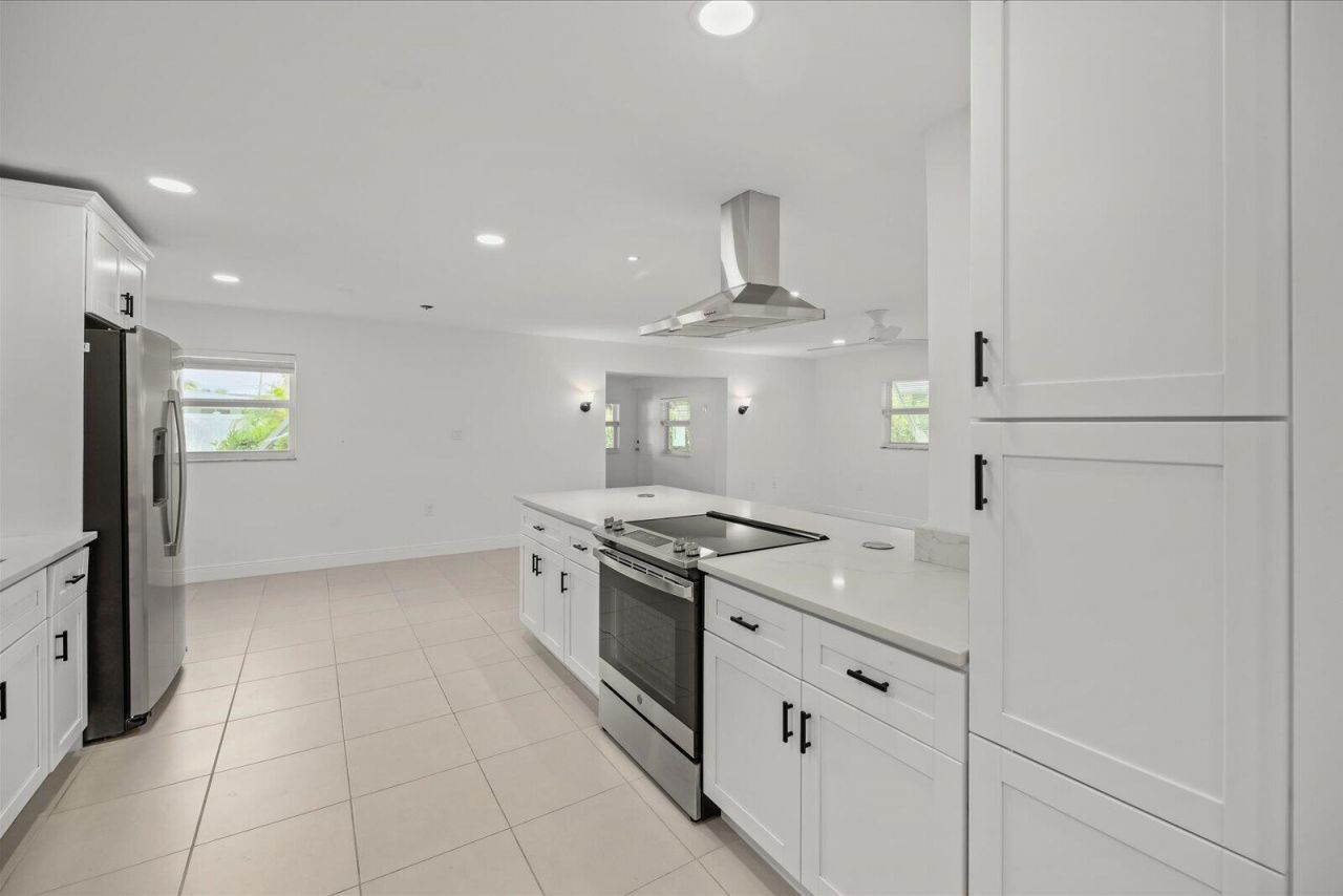 1706 Plover Avenue, Fort Pierce, FL 34949 Photo