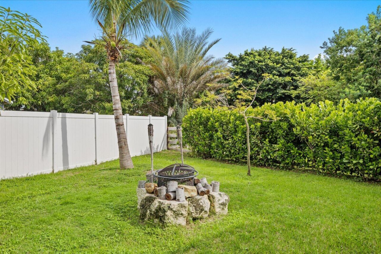 1706 Plover Avenue, Fort Pierce, FL 34949 Photo
