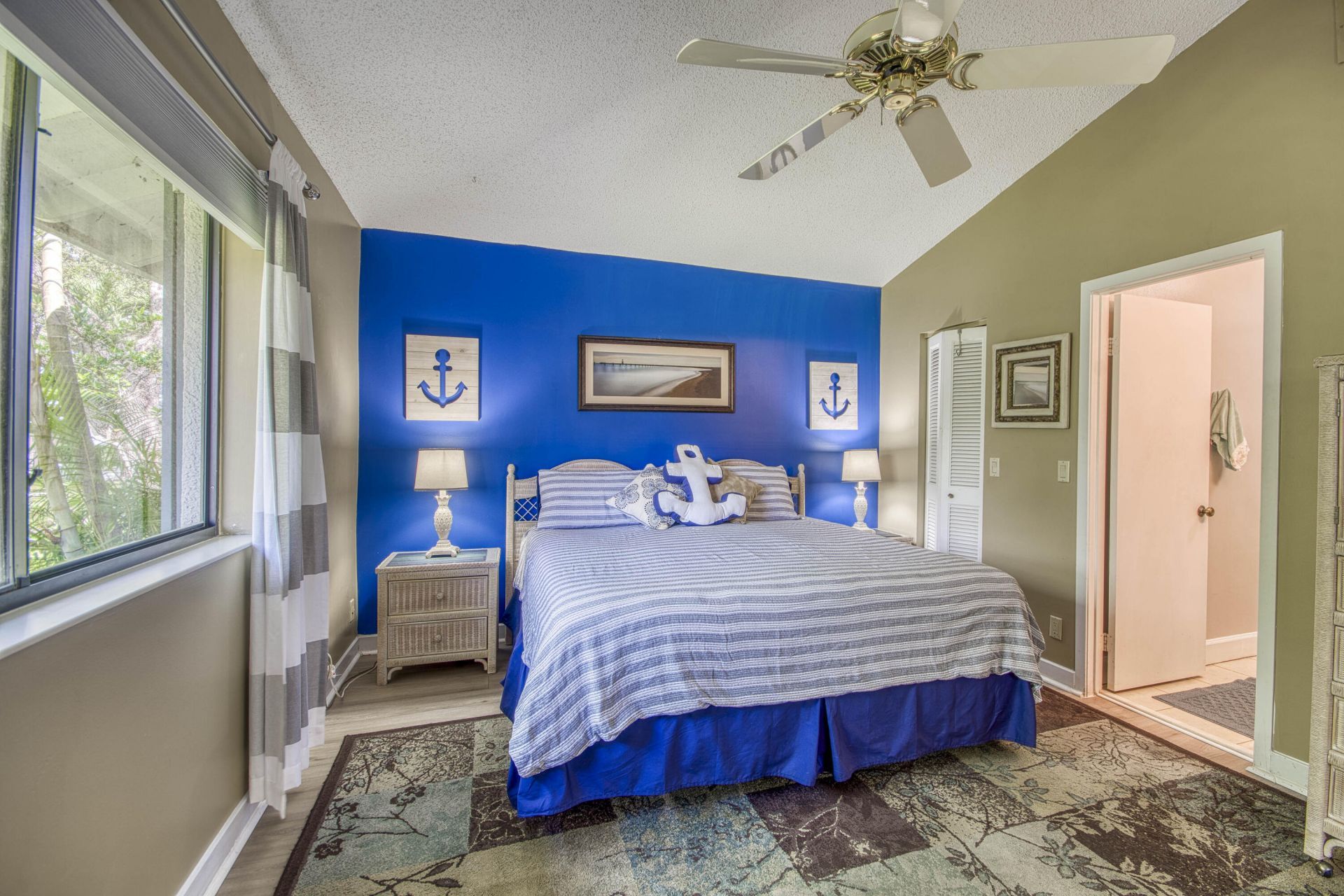 208 Club Drive, Palm Beach Gardens, FL 33418 Photo