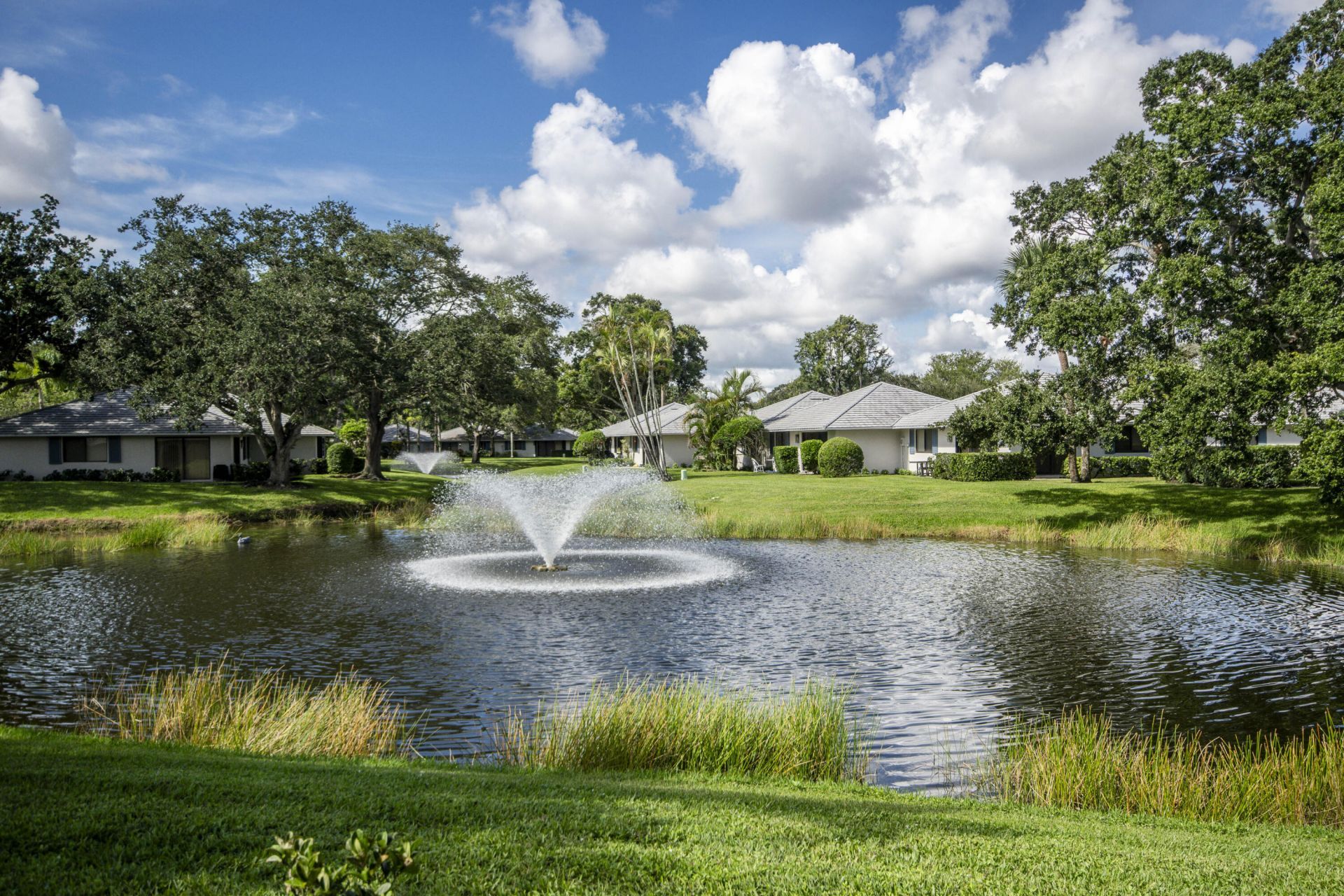 208 Club Drive, Palm Beach Gardens, FL 33418 Photo