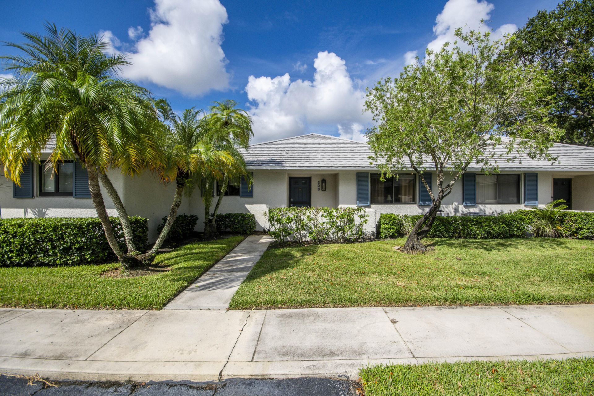 208 Club Drive, Palm Beach Gardens, FL 33418 Photo
