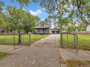 7686 Warwick Street, Detroit, Mi 48228