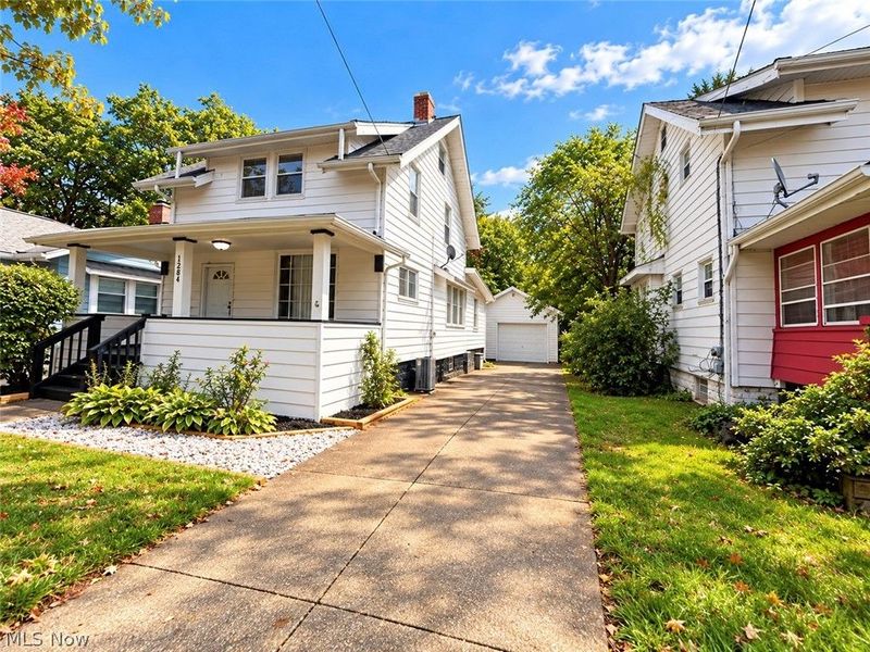 1225 Murray Avenue, Akron, OH 44310 Photo 3