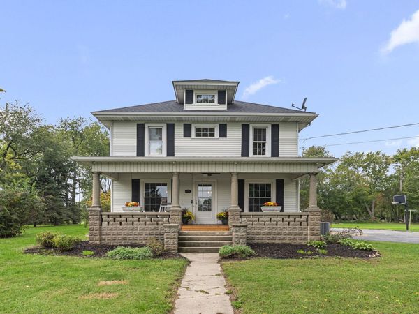 2958 Sturdy Road, Valparaiso, IN 46383