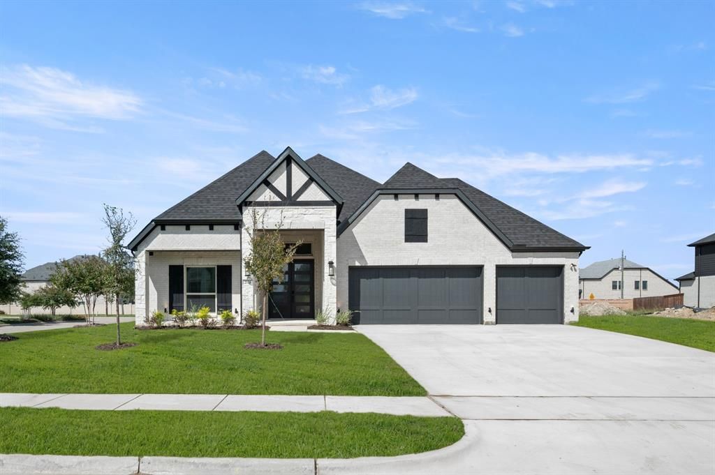 2536 Riverchase Way, Grand Prairie, TX 75054 Main Photo