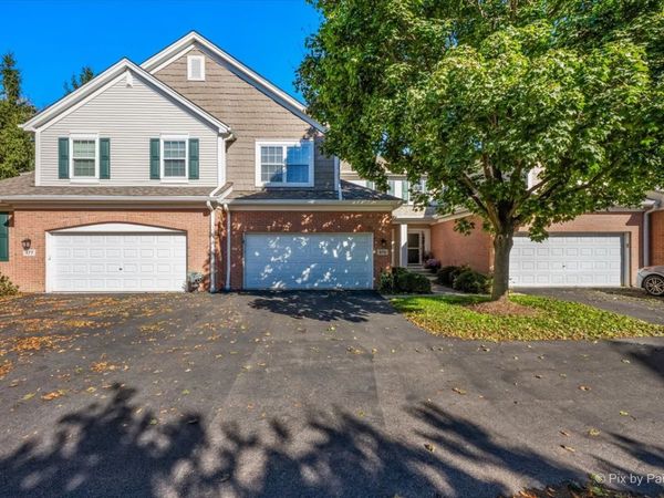 375 WOLCOTT Lane, Unit 375, Batavia, IL 60510
