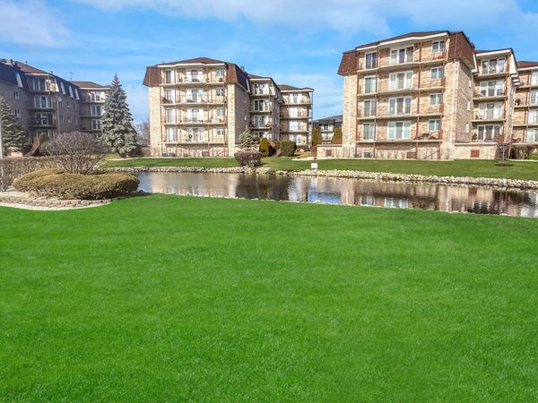 3640 186th Street , Unit 302, Lansing, IL 60438