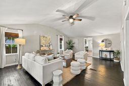 1138 Leesville Street photo 4