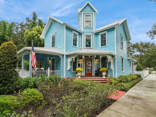 719 S OAK AVENUE , SANFORD, FL 32771