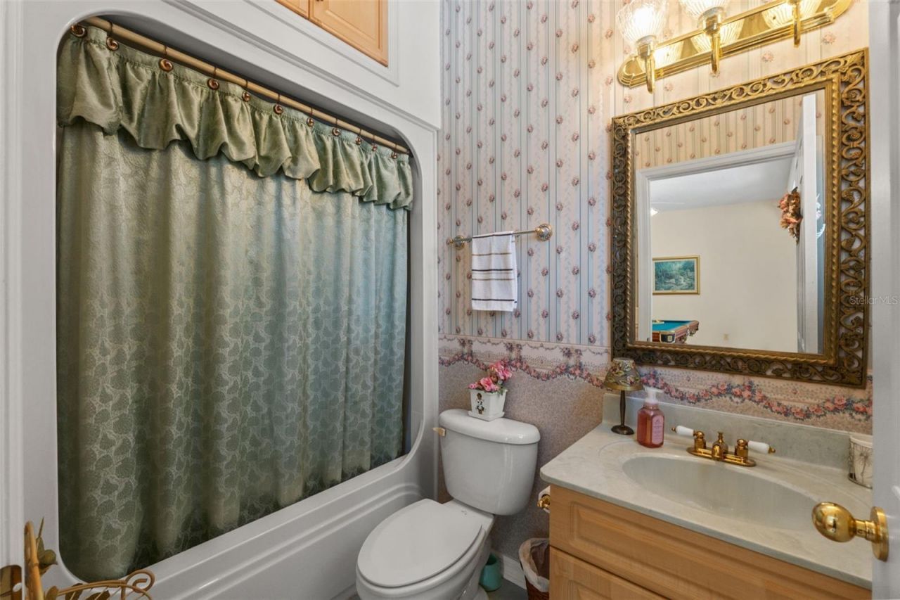 8943 Silver Lake Drive , Leesburg, FL 34788 Photo