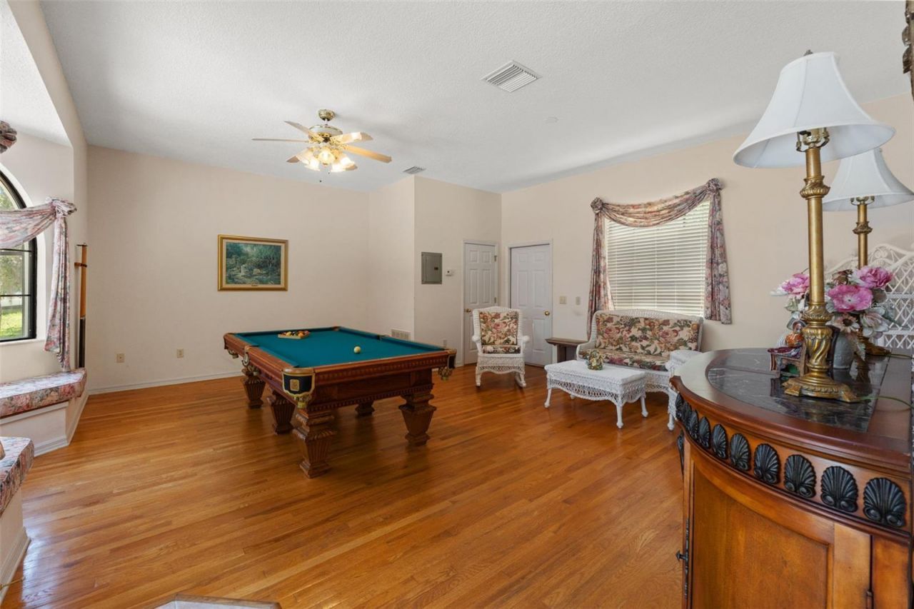 8943 Silver Lake Drive , Leesburg, FL 34788 Photo