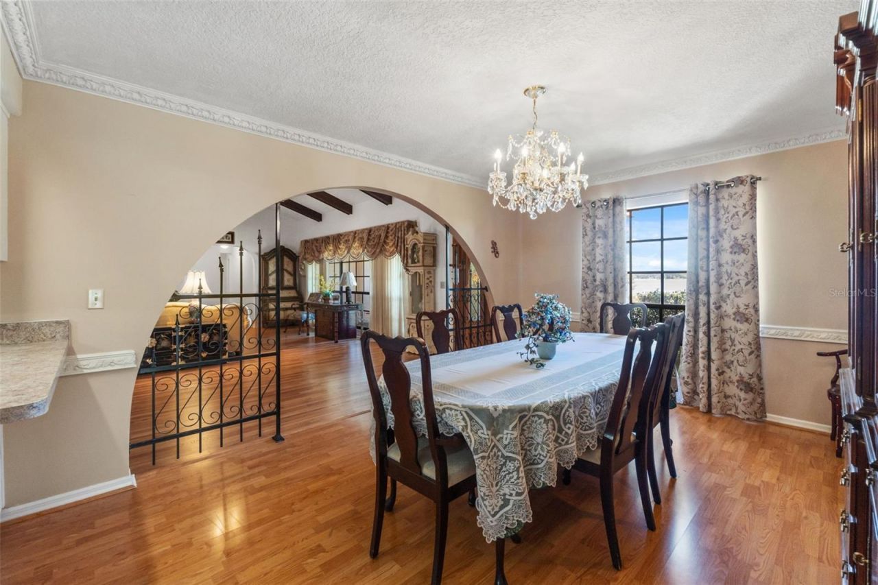 8943 Silver Lake Drive , Leesburg, FL 34788 Photo